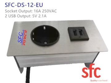 5v 2.1Aは単一EUのプラグ/二重USB充満を用いる卓上の家具のパワー アウトレットを埋め込みました